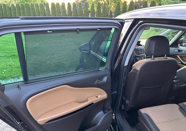 Opel Zafira cena 40000 przebieg: 199000, rok produkcji 2015 z Iłowa małe 631